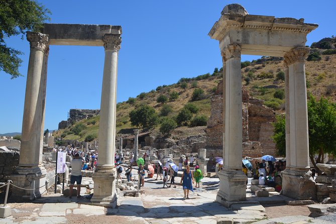 3-Hour Private Ephesus, Terrace Houses, Cruiser Only - Temple of Artemis: The Wonder’s Ruins and the Meaning Behind Them