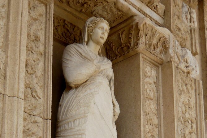 All Inclusive Private Half-Day Ephesus and Sirince Village Tour with Lunch - Getting picked up in Kusadası: port or hotel, then straight to Ephesus