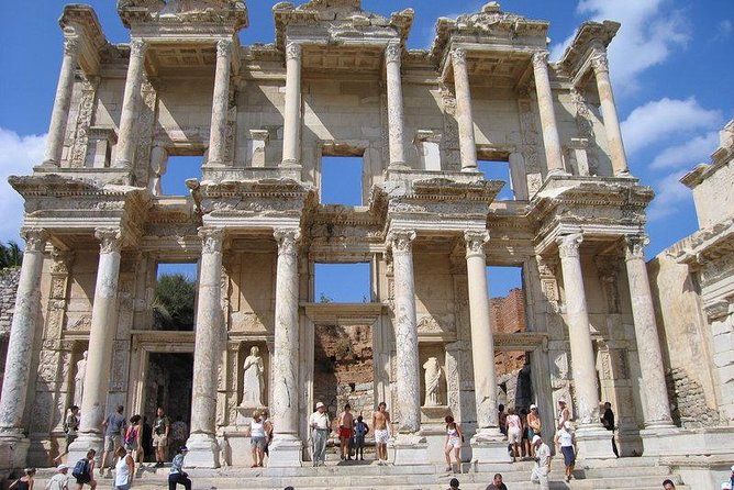 All Inclusive Private Tour to Ephesus, Artemission and Traditional Lunch - How much walking is involved, really?
