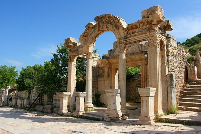 (Best of Ephesus) Private Ephesus & House Of Virgin Mary & LUNCH - Kusadasi pick-up and the private setup that saves time