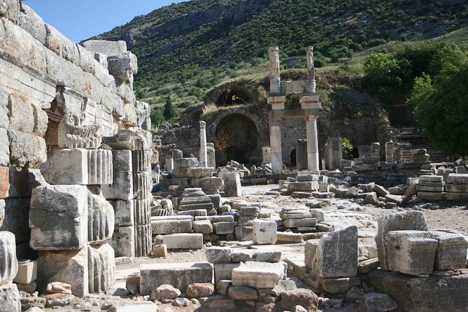 (Best of Ephesus) Private Ephesus & House Of Virgin Mary & LUNCH - Meryemana (House of the Virgin Mary): a calm start before the crowds