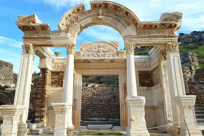 BEST SELLER EPHESUS TOUR FOR CRUISERS Skip Line and OnTime Return - Ephesus Ruins: Your Main Two-Hour Hit List