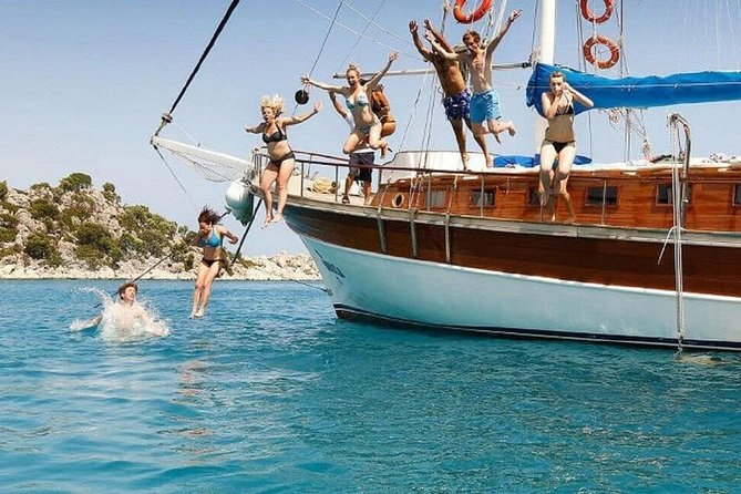 Boat Trip with Lunch From Kusadasi Port / Hotels - The 3-Bay Route: Aphrodite Beach, Butterfly Bay, Pine Bay