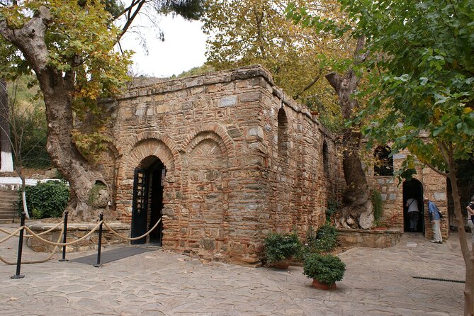 Deluxe Ephesus: Full Day Semi-Private Tour - Ephesus Museum stop: what you’ll see after the ruins