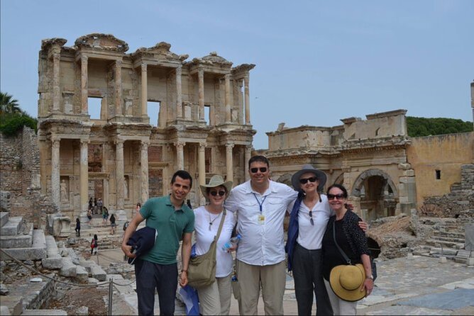 Deluxe Ephesus: Full Day Semi-Private Tour - Lunch that actually fuels the rest of the day