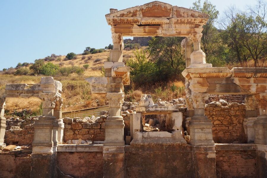 Ephesus: Customised Day Tour from Kusadası Port - Comfort, walking, and the real-world pacing you should expect