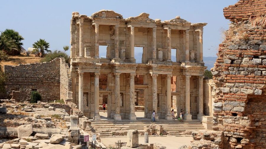 Ephesus: Customised Day Tour from Kusadası Port - Library of Celsus and the Terrace Houses: where the details shine