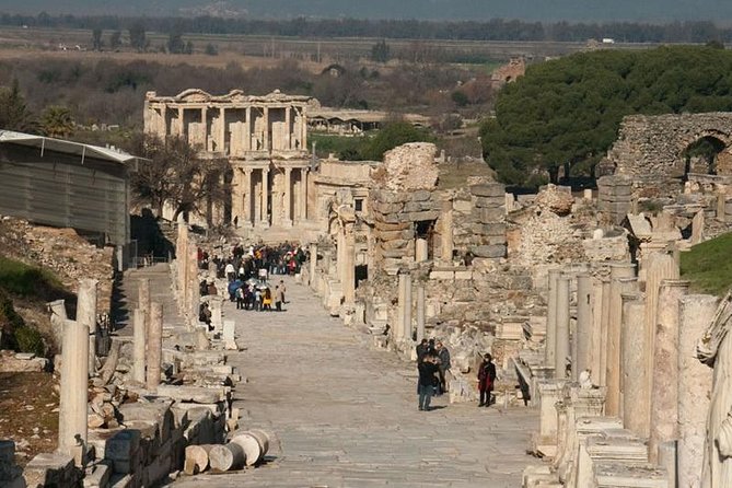 Ephesus Half Day Tour From Kusadasi Hotels / Selcuk Hotels - Pickup and Timing: The Difference Between Ruins and a Ruin-Plan
