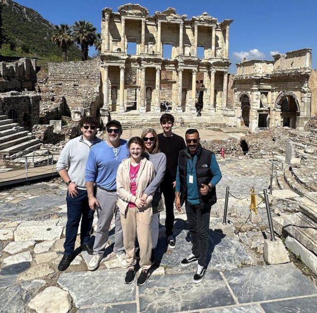 Ephesus: Local Tour Guide - The Terrace Houses: mosaics, fountains, and central heating