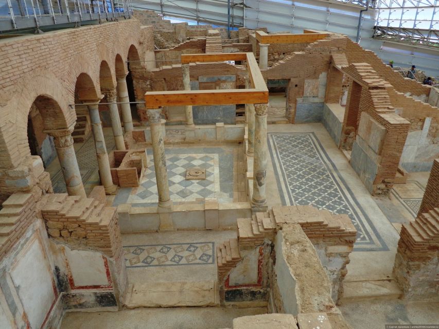 Ephesus: Local Tour Guide - Commercial Agora and Hadrian Temple: power meets everyday life