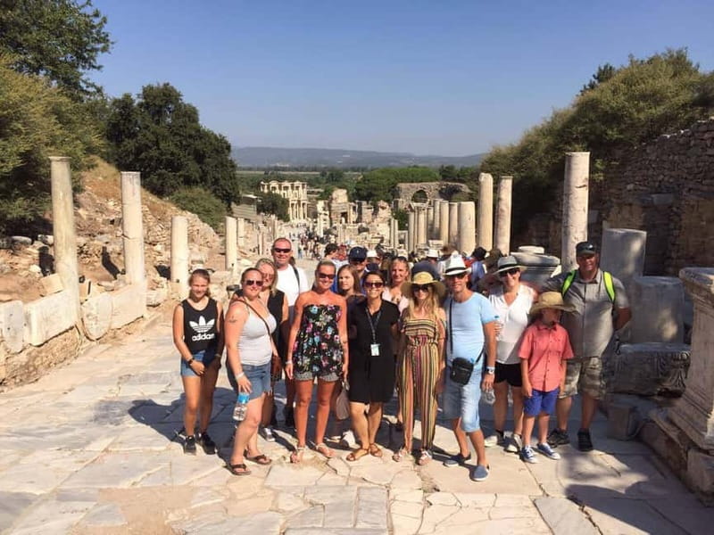 Ephesus: Mary's House and Artemis Tour with Entry Tickets - Selçuk Lunch Break: Turkish Food and Real Local Stops