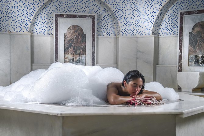 Ephesus Private Tour and Lunch from Kusadasi. Turkish Bath opt. - The carpet and kilim stop with lunch: culture plus a sales reality check