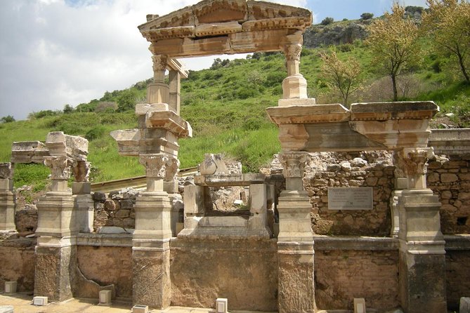 Ephesus Shore Excursions For Cruisers - Temple of Artemis (Diana): why you stop even when it’s only fragments