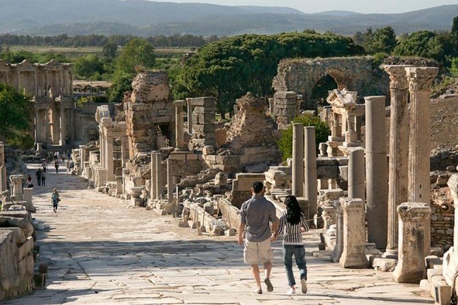 Ephesus Small Group Tour From Kusadasi / Selcuk Hotels - From Kusadasi or Selcuk: how the small-group setup helps