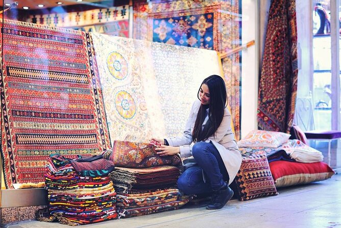 "Ephesus Tours" Port Kusadasi lunch guide bus shopping Caravanserai artemis - Selçuk Lunch and the Carpet Presentation: Culture With a Side of Shopping