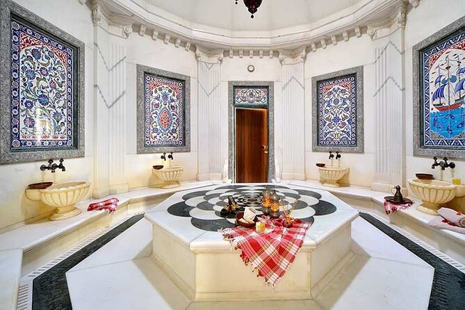 Ephesus & Turkish Bath Tour + Free Experience Museum Visit - What makes this tour feel different from a standard Ephesus day