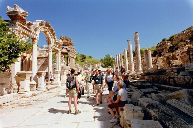 Family Day in Ephesus - Private Ephesus Tour from Kusadasi - Price and entrance fees: what’s included, what to budget