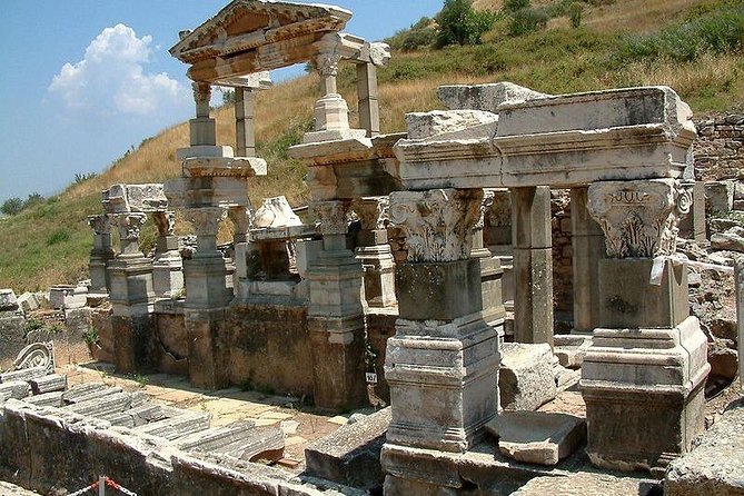 For Cruisers: Ancient Ephesus & House of Virgin Mary Tour From Ephesus Port - Shopping stops and factory visits: how to keep your day on your terms