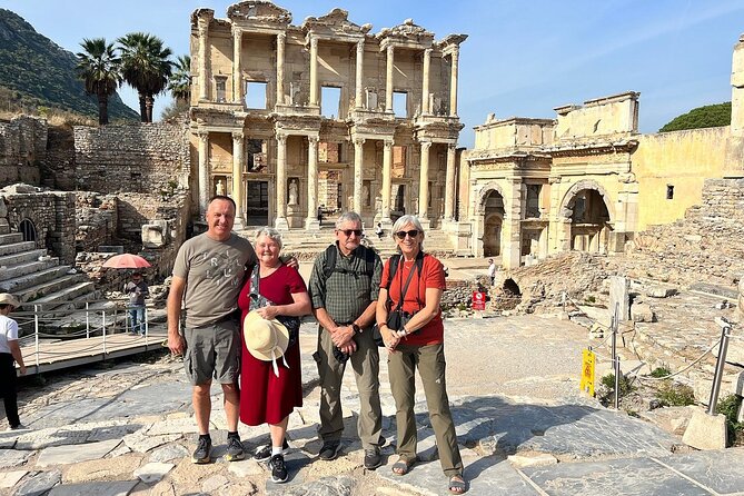 FOR CRUISERS : Ephesus Tour with Lunch - Kuşadası Bazaar and the Castle: Easy Local Time Near the Port