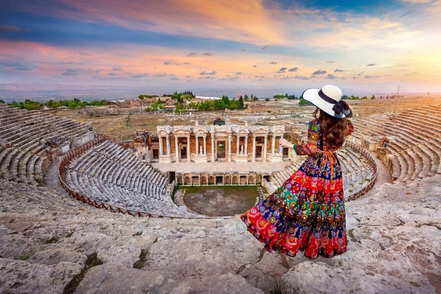From Didim: Pamukkale & Hierapolis Tour w/Lunch & Tickets - Didim Pickup, Air-Conditioned Bus, and the Rhythm of a 14-Hour Day