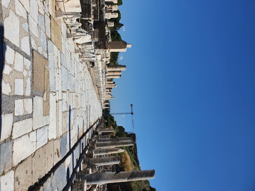 From Izmir: Guided Tour of the Ancient City of Ephesus - Library of Celsus and the Great Theatre: the ruins that do the talking