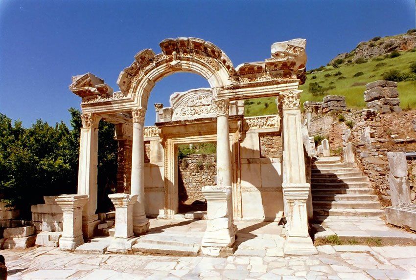 From Kusadasi: Ephesus Guided Private Tour - Temple of Artemis: the “7 Wonders” moment, minus the hype