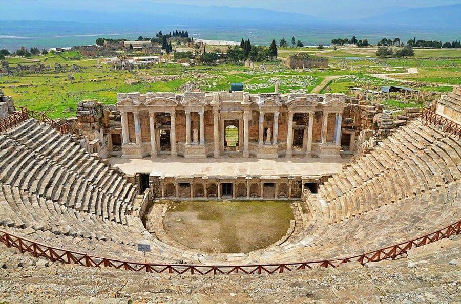 From Kusadasi: Pamukkale & Hierapolis Tour with Entry Ticket - The day’s lunch reality: Turkish buffet plus the shopping question