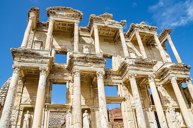Half-Day Ancient City of Ephesus Tour from Kusadasi Port - Entering Ephesus Through Magnesia Gate: the best way to start