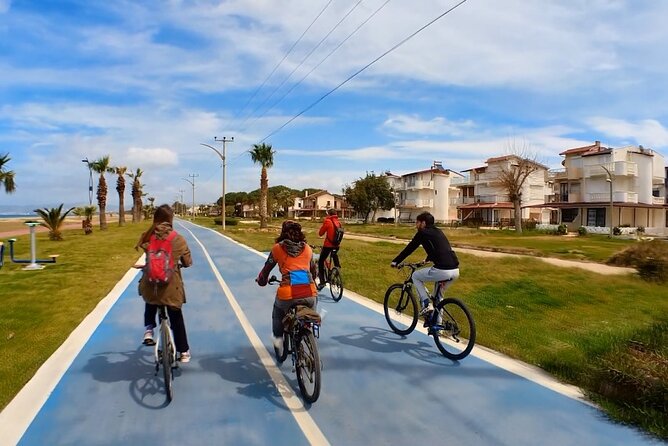 Half-Day Guided Bike Tour in Kusadasi. - What’s it like to cycle here: flat paths, support, and a real sense of ease