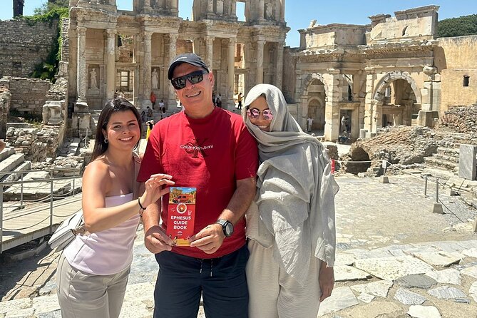 Hop on Hop off Ephesus Tour from Kusadasi - The on-bus multilingual narration: why it’s more than background noise