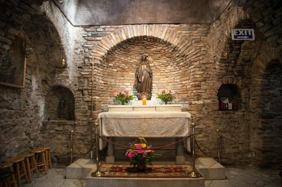 Izmir: Ephesus Private Tour for Cruise Guests - House of the Virgin Mary: the calm break in the middle