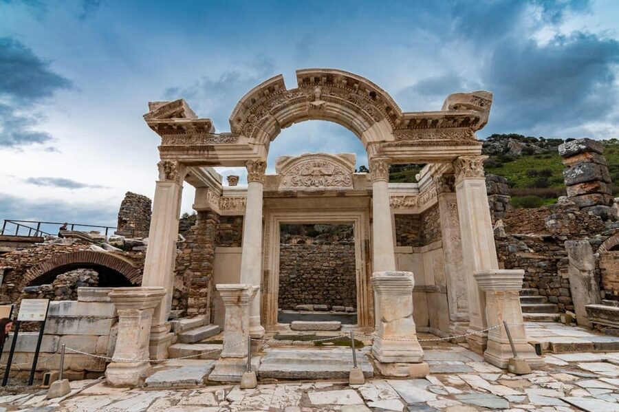 Izmir: Ephesus Private Tour for Cruise Guests - Lunch and the small comforts that make the day easier
