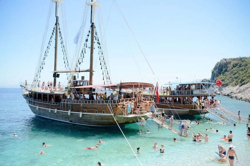 Kusadasi: Aegean Sea Boat Tour with Lunch - Inside Shade and Top-Deck Sun: How the Boat Experience Works