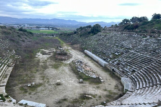 Kusadasi Day Trips Magnesia, Train Museum Turkish Bath - Magnesia Antik Kenti: Temple of Artemis Leukophryene and a Proper Stadium