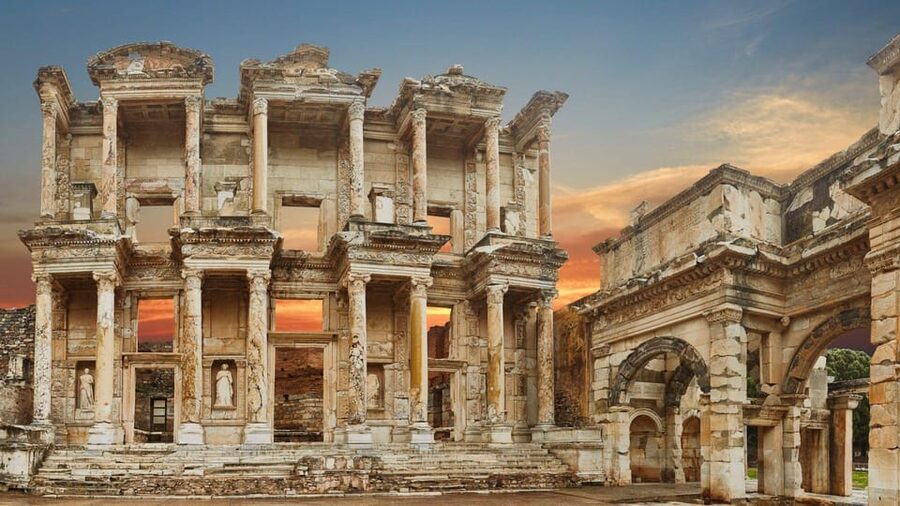 Kusadasi: Ephesus Ancient City, Ceramic Workshop & Shopping - Leather shop time: browsing jackets, bags, and wallets with a firm budget