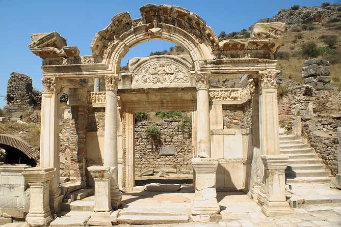 Kusadasi Ephesus Full Day Tour With Lunch & Professional Guide - Timing, What to Pack, and How to Make the Walking Feel Easier
