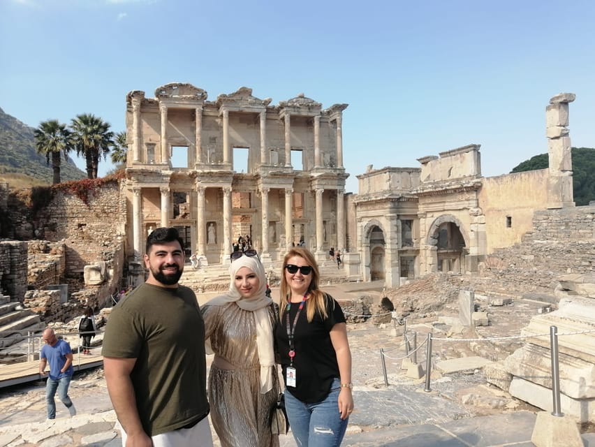 Kusadasi: EPHESUS PRIVATE PORT TOUR FOR CRUISES-SAVE TIME - Entering Ephesus along the main route: what you’ll see