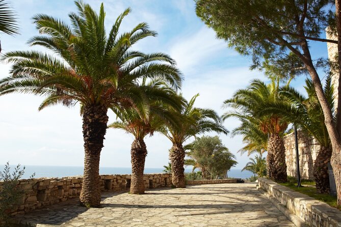 Kusadasi Legacy of the Ottomans: Exploration Game and Tour - Stop-by-stop: what you’ll see and what to watch for