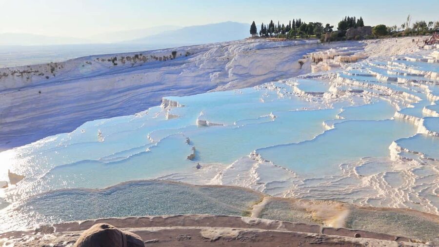Kusadasi: Pamukkale & Hierapolis Tour with Lunch - Pamukkale travertines: walking barefoot on the white terraces