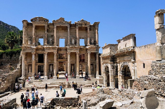 NO SHOPPING STOPS, NO HIDDEN FEES Ephesus 3 / 4 hours Group tour - Gazi Begendi Park: The Quick View Moment