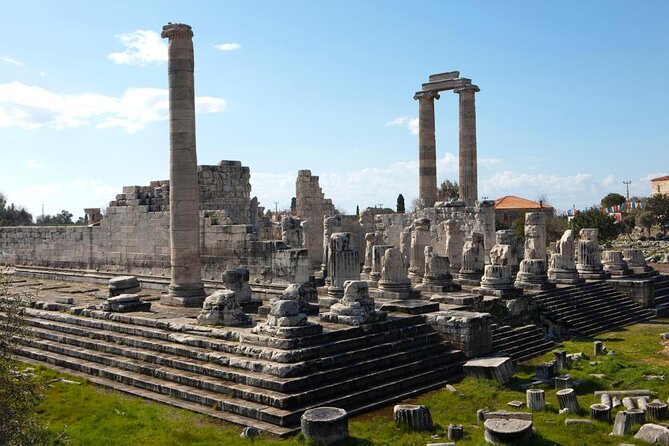 Priene Miletos Didyma Tour From Kusadasi / Selcuk Hotels - Priene: grid streets and mountain-wall drama (the 1-hour stop)