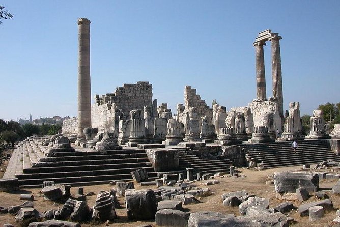 Priene, Miletus, and Didyma Day Tour from Kusadasi - Getting there from Kusadasi: minibus comfort and a real start time