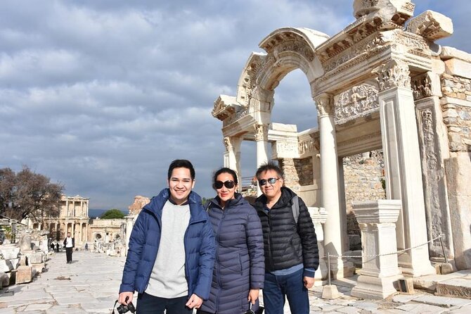 PRIVATE Ephesus Guide and Driver Tour from Kusadası Port - Temple of Artemis: short stop, clear cultural meaning