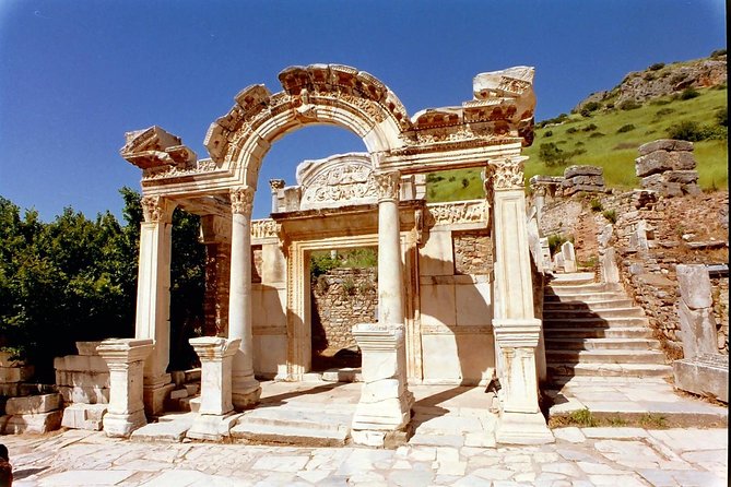 Private Ephesus Miletus Dydima Tour from Port Kusadasi - Comfort and Value: Is $200 Per Person a Good Deal?