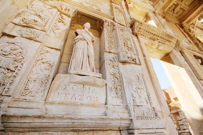 Private Ephesus & Sirince Village Tour from Kusadasi/Ephesus Port - Finding your guide at Kuşadası Port (and avoiding the first-day chaos)