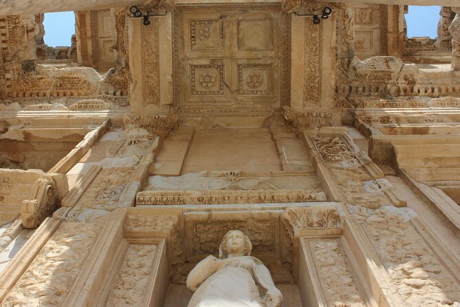 Private Ephesus & Virgin Mary Tour with Lunch - Kusadasi Castle views and market time: how to fit it without slowing down