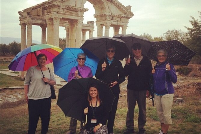 Private Full-Day Pamukkale Sightseeing Tour - Food, breaks, and not being rushed