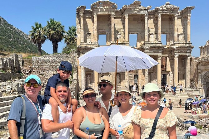 Private Guided Ephesus Tour, Best of Ephesus - How the tour uses quick stops before the big Ephesus walk