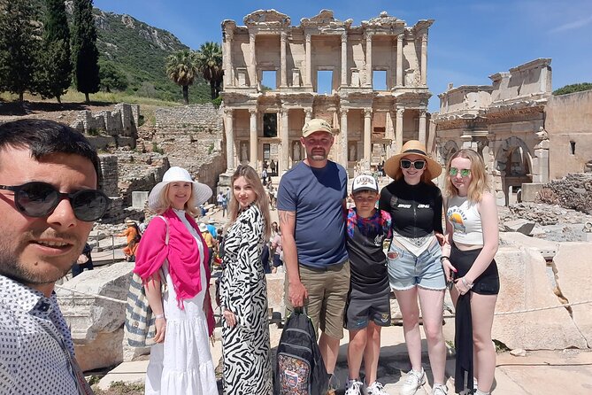 PRIVATE or SHARED: Ephesus & Mary's House Tour ENTRY FEES & LUNCH - Kusadasi pickup and the 4 to 6 hour rhythm