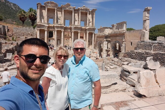 PRIVATE or SHARED: Ephesus & Mary's House Tour ENTRY FEES & LUNCH - Photo stops and pacing: how to avoid the busy-day blur